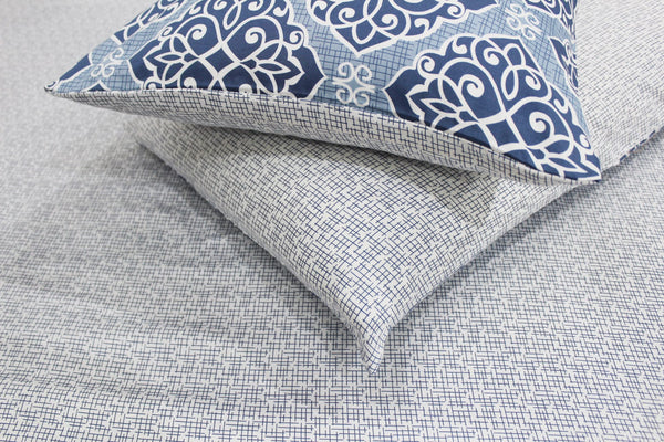 Soft Cotton Printed 300 TC Geometrical Satin Fitted Bedsheet In Blue At Best Prices